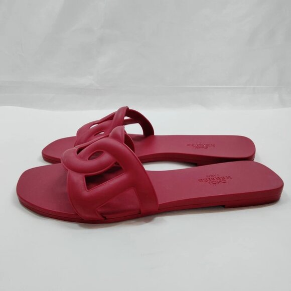 Hermes Sandals Women Burgundy Rubber 480-071525 - Picture 1 of 9
